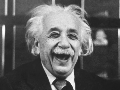 بعض الحوادث الطريفة من حياة البرت آينشتاين
